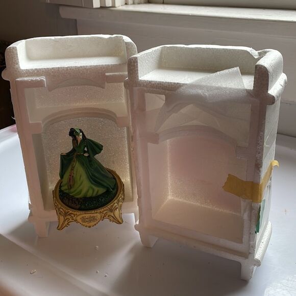 Vtg 1998 Franklin Mint Scarlett’s Deception figurine from Gone With The Wind - Picture 6 of 6